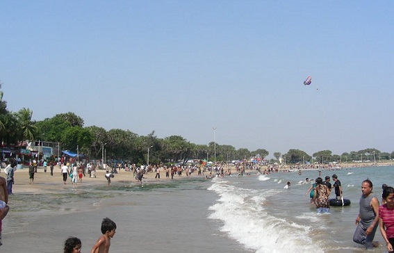 nagoa strand diu