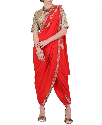 Piros krepp hímzett Dhoti Saree