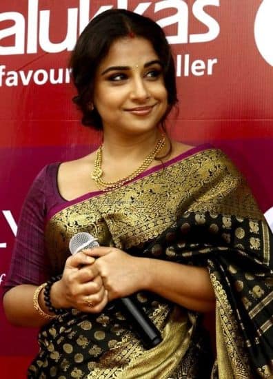 Etnikai arany selyem Saree