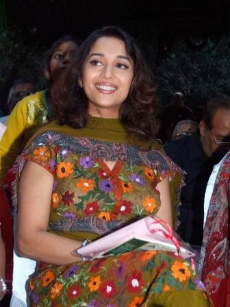 Madhuri Dixit Uden makeupbilleder 1