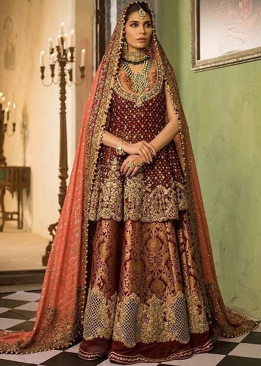 Maroon pakistanske Lehenga