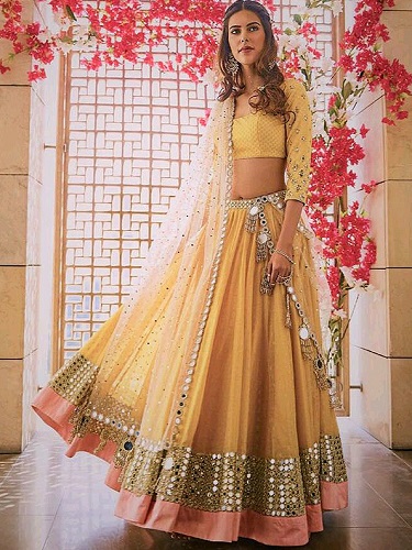 Gul spejlværk Lehenga