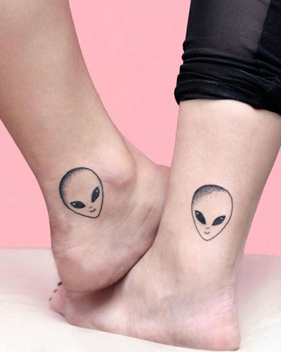 Bedste Alien Tattoo Designs 9