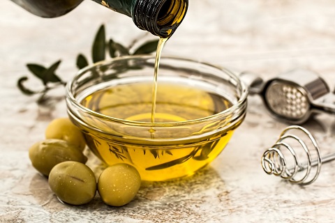 Olivenolie til glat hud