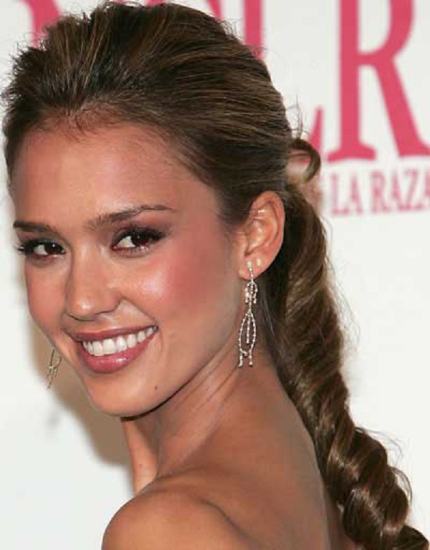 Jessica alba lófarok