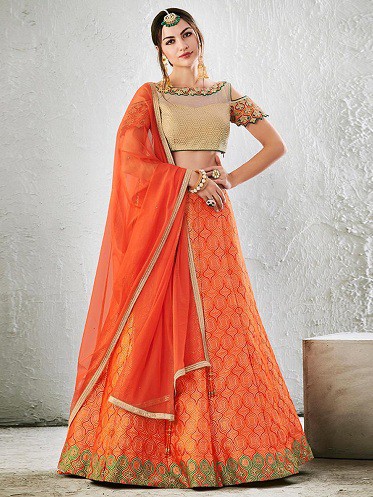 Orange og Golden Lehenga