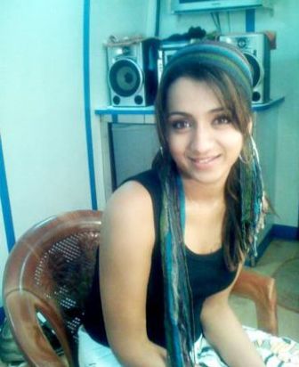 Trisha Krishnan uden makeup 9