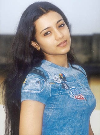 Trisha Krishnan uden makeup 8