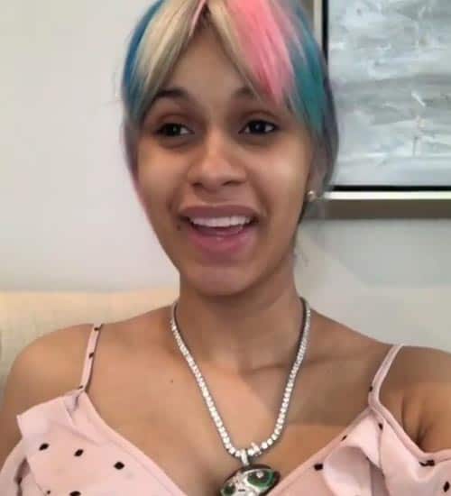 Cardi B smink nélkül 3