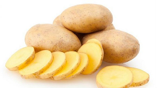 Rå kartoffel til mørke cirkler hos børn