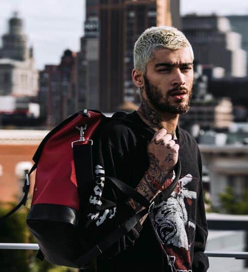 Zayn szőke dögös pillantása