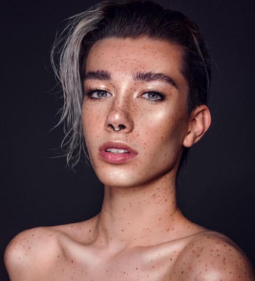 James Charles smink nélkül 4