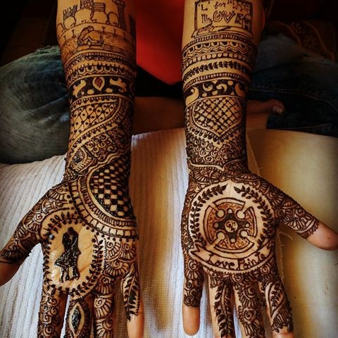 Bedste Mehndi -kunstner i Ahmedabad