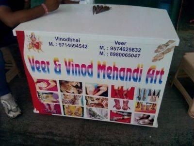 Veer og Vinod Mehndi -kunstner