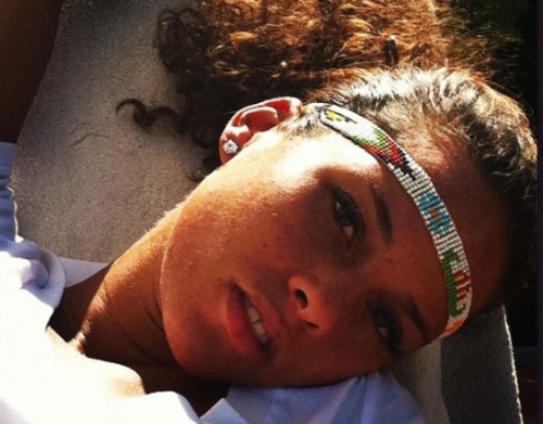 Alicia Keys Without Makeup 3