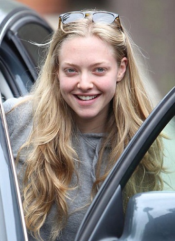 Amanda Seyfried smink nélkül 3