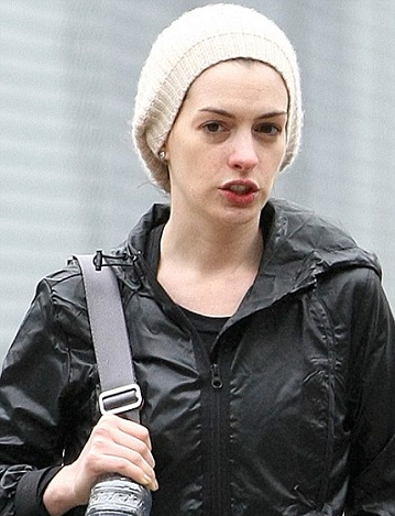 Anne Hathaway uden makeup 2