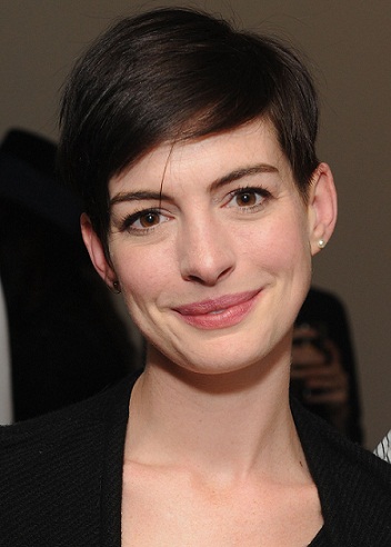 Anne Hathaway uden makeup 9