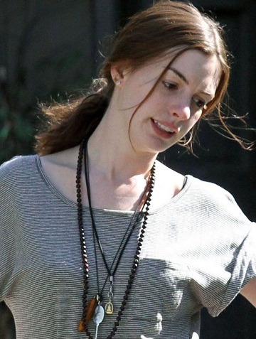 anne hathaway uden makeup