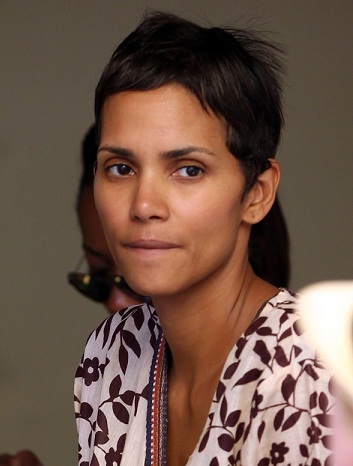 Halle Berry uden makeup 1