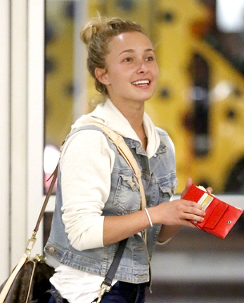 Hayden Panettiere smink nélkül 5