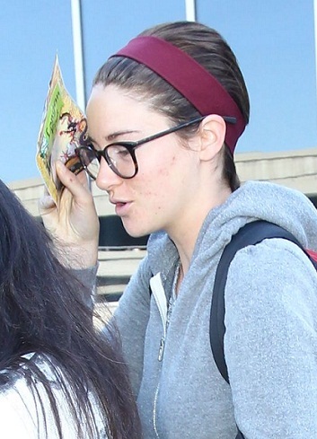 Berømthed Shailene Woodley Brug ingen makeup 10