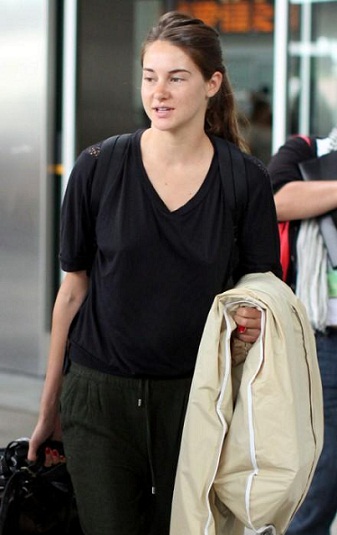 Shailene Woodley uden makeup 4