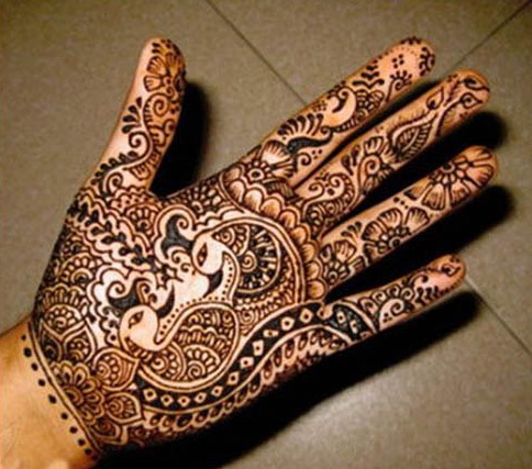 Hagyományos Mehndi Hands Teej Fesztivál