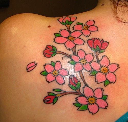 Cseresznyevirág tetoválás
