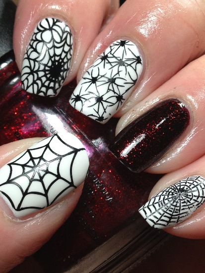 Seneste Spider Nail Designs til teenagere