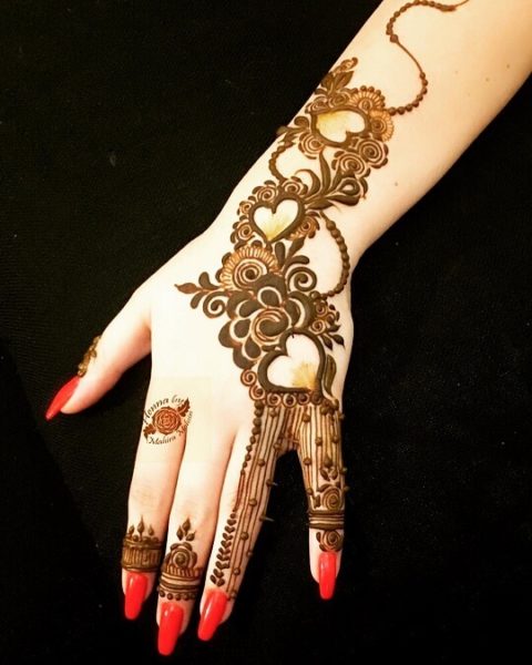 Hátsó kéz arab Mehendi Design