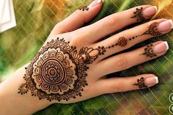 Mandala arab Mehndi Design