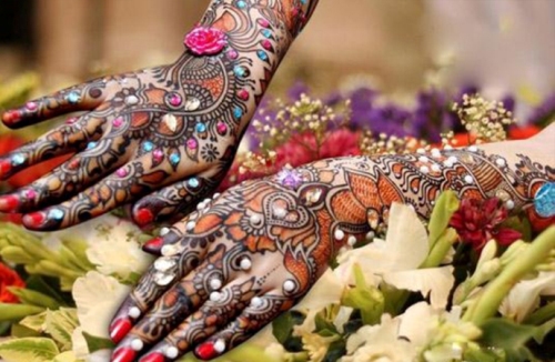 Arabiske Mehndi -designs til piger