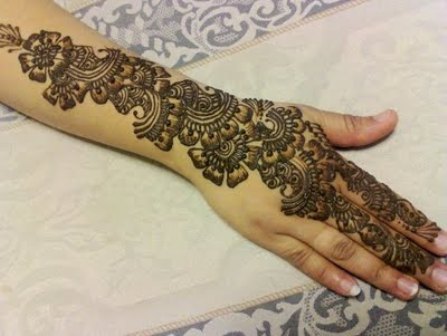 smukt arabisk mehndi -design