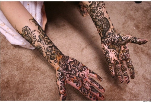 Arab Mehandi Design mindkét kézhez