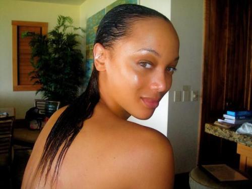 Billeder af Tyra Banks uden makeup 5