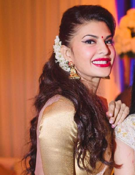 Jacqueline fernandez nyt hårklipp