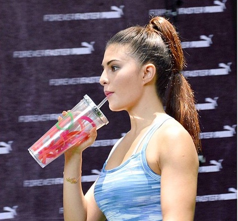 Frisure af jacqueline fernandez
