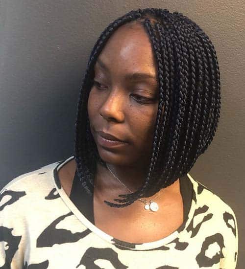 Halslængde Box Braid bob cut