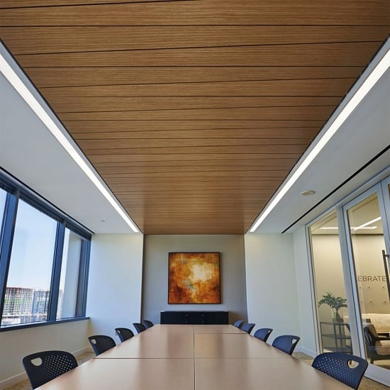 PVC -loftsdesign til kontor