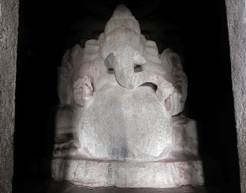 Kadalekalu Ganesha templom