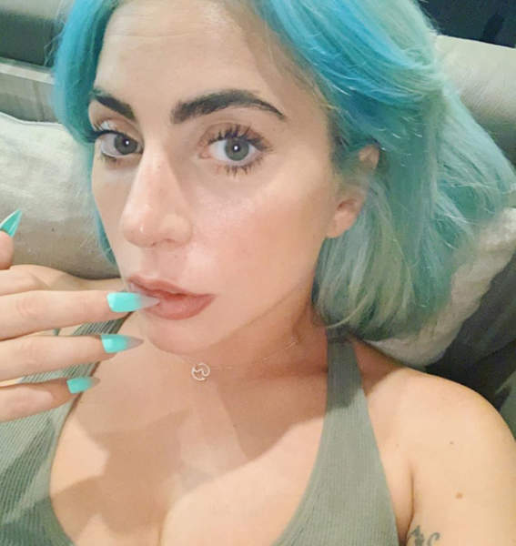 lady gaga rövid frizurák