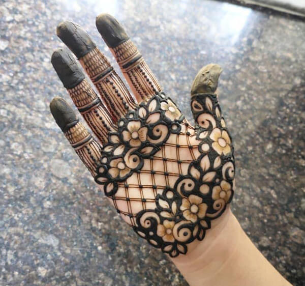 Egyszerű és könnyű Mehndi Designs