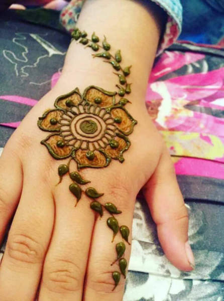 Enkle og nemme Mehndi -designs