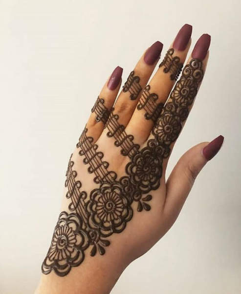 Enkle og nemme Mehndi -designs