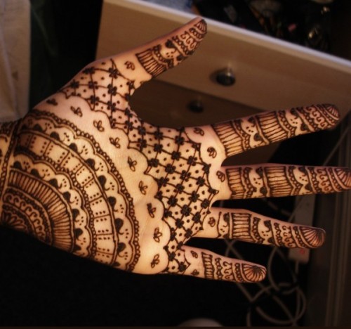 enkle mehendi -designs til hænder