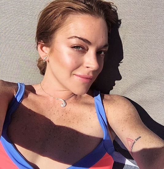 Lindsay Lohan uden makeup 4