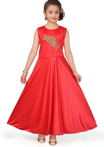Rød ærmeløs kjole til 13 års pige