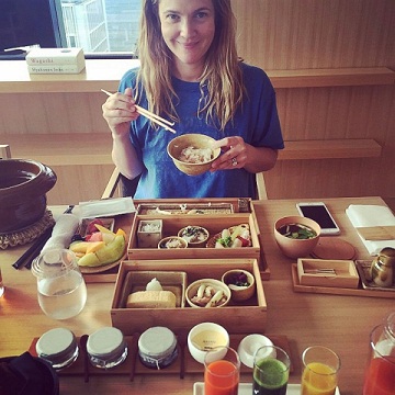 Drew Barrymore uden makeup 11