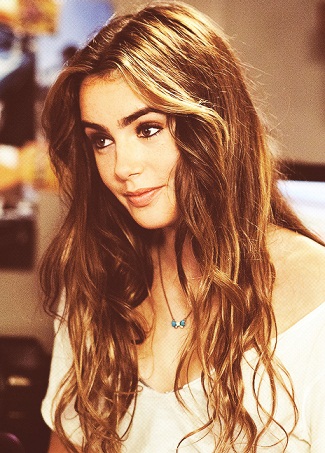 lily collins uden makeup 9